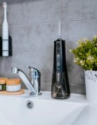 TrueLife AquaFloss Compact L100 Black ústní sprcha 1 ks