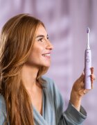 TrueLife SonicBrush Clean70 UV sonický zubní kartáček Lavender 1 ks