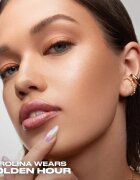 Urban Decay Face Bond tekutý rozjasňovač voděodolný odstín Golden Hour 30 ml
