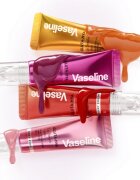 Vaseline Gluta-Hya Lip Serum hydratační balzám na rty SPF 15 odstín Cherry Crush 10 ml
