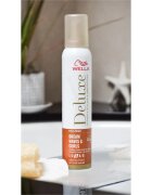 Wella Deluxe Dream Waves & Curls pěnové tužidlo pro vlnité a kudrnaté vlasy 200 ml