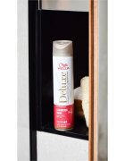 Wella Deluxe Luxurious Shine lak na vlasy pro lesk 250 ml