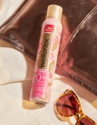 Wella flex Sensual Rose suchý šampon s jemnou květinovou parfemací 180 ml