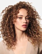 Wella Professionals Nutricurls Waves lehký hydratační šampon pro vlnité vlasy 250 ml