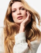 Wella Professionals Oil Reflections hydratační šampon pro lesk a hebkost vlasů 250 ml