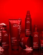 Wella Professionals Ultimate Repair Mask intenzivně vyživující maska pro všechny typy vlasů 150 ml
