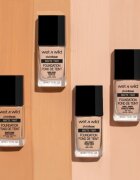 Wet n Wild PhotoFocus matující fluidní make-up odstín Soft Beige 30 ml