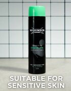 Wilkinson Sword Sensitive Shave Gel pěnivý gel na holení pro muže 200 ml