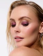 WONDERSKIN IYKYK oční stíny v tužce odstín Vixen 1.4 g