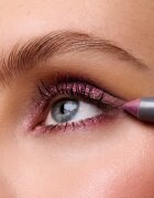 WONDERSKIN IYKYK oční stíny v tužce odstín Vixen 1.4 g
