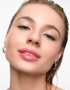 WONDERSKIN Lip Rehab Serum Oil olej na rty odstín amour 3.57 ml