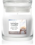 Yankee Candle A Calm & Quiet Place vonná svíčka Signature 110 g
