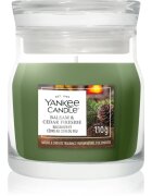 Yankee Candle Balsam & Cedar Fireside vonná svíčka Signature 110 g