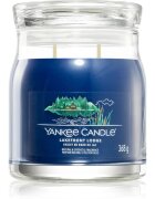 Yankee Candle Lakefront Lodge vonná svíčka Signature 368 g