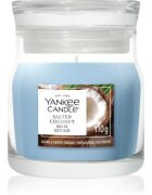 Yankee Candle Salted Coconut vonná svíčka Signature 110 g