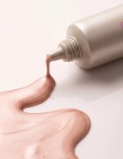 Yonelle Metamorphosis Pink Flash Moisturizer hydratační krém s rozjasňujícím efektem odstín Rose Glow 25 ml