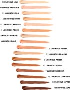Yves Saint Laurent Touche Éclat Radiant Touch rozjasňovač v peru pro všechny typy pleti odstín 25 Vanilla Lumière / Luminous Vanilla 25 ml