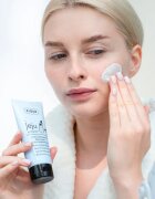 Ziaja Jeju Young Skin čisticí peelingová pasta 75 ml