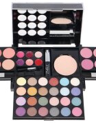 ZMILE COSMETICS All You Need To Go make-up sada