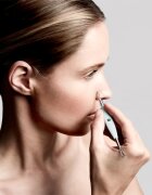 Zwilling Premium kosmetická pomůcka pro odstranění černých teček a akné 1 ks