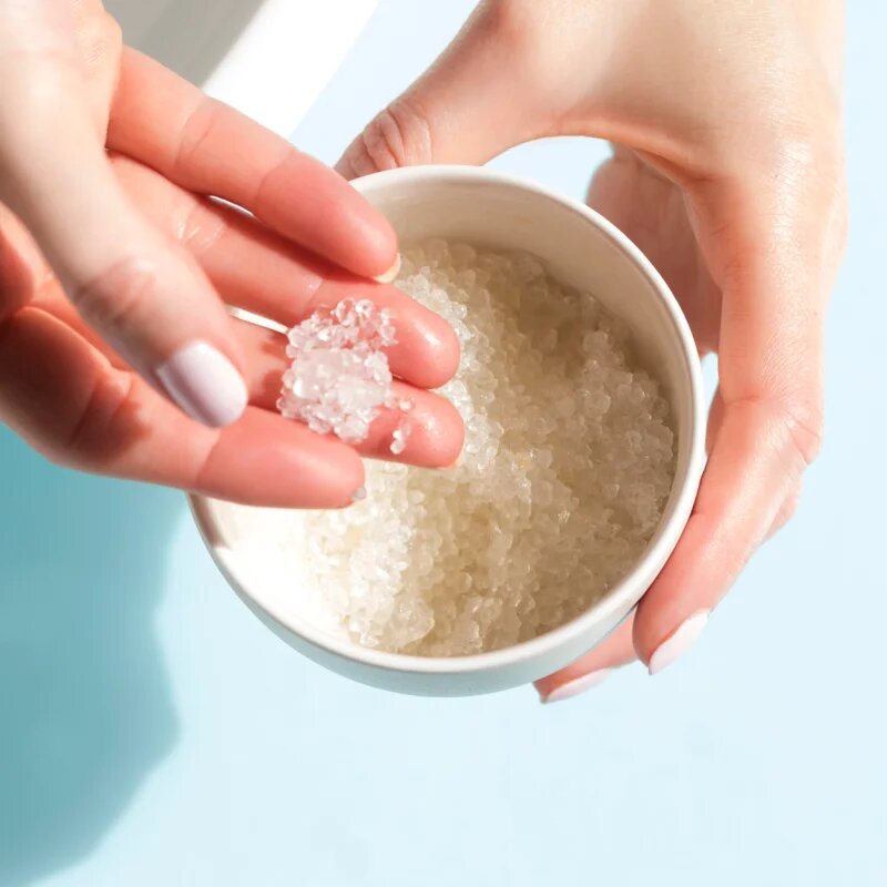 AHAVA Dead Sea Salt Natural Relaxing minerální sůl do koupele z Mrtvého moře 907 g