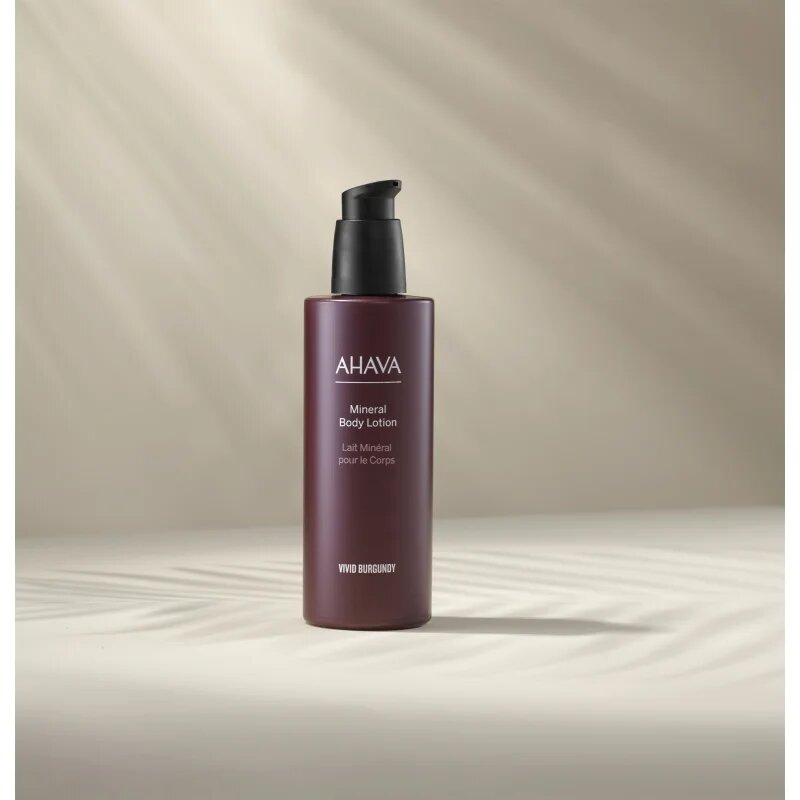 AHAVA Vivid Burgundy hydratační tělové mléko s minerály z Mrtvého moře 250 ml