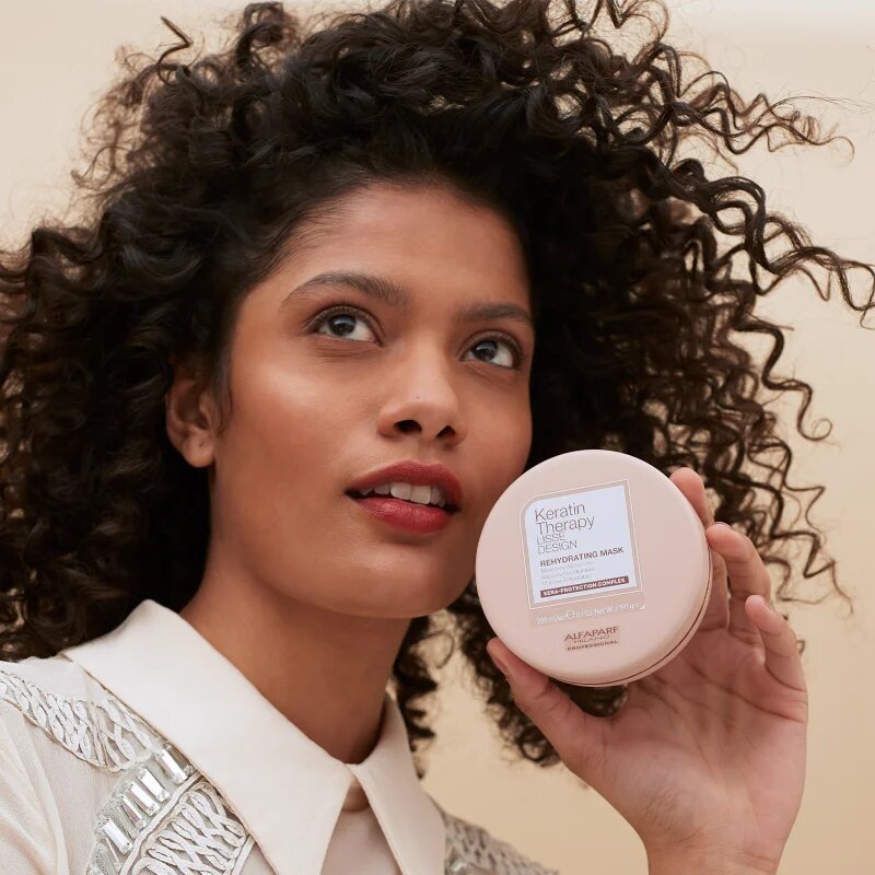 Alfaparf Milano Keratin Therapy Lisse Design rehydratační maska pro lesk a hebkost vlasů 200 ml