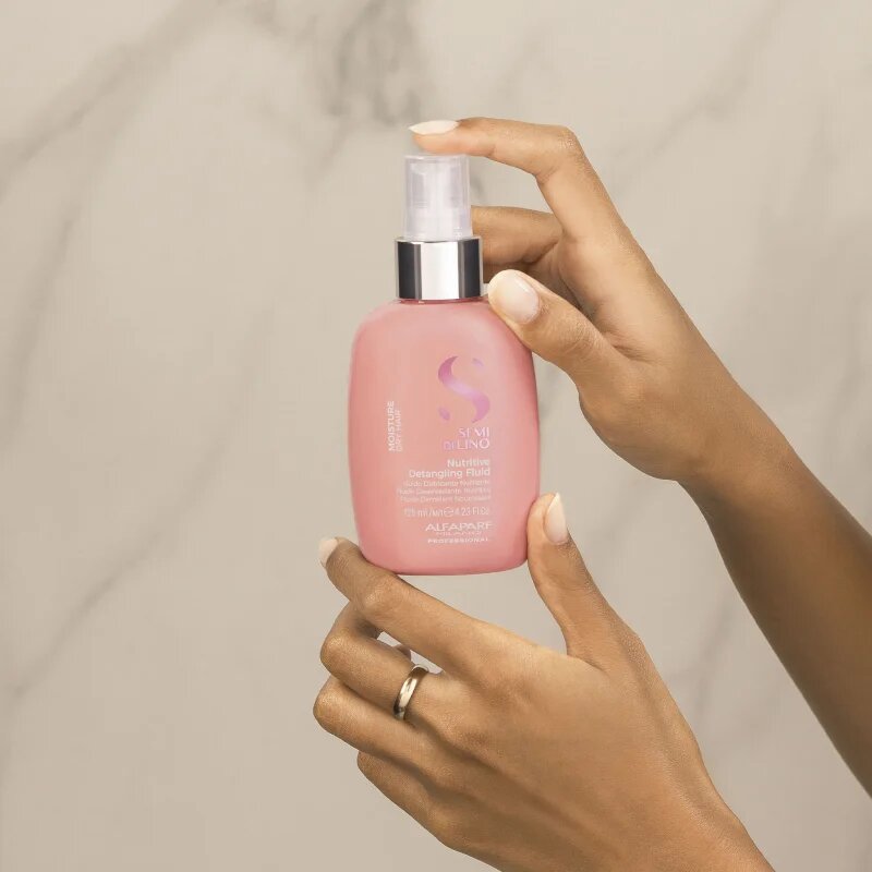Alfaparf Milano Semi di Lino Moisture Nutritive Detangling Fluid bezoplachová hydratační péče pro snadné rozčesání vlasů 125 ml