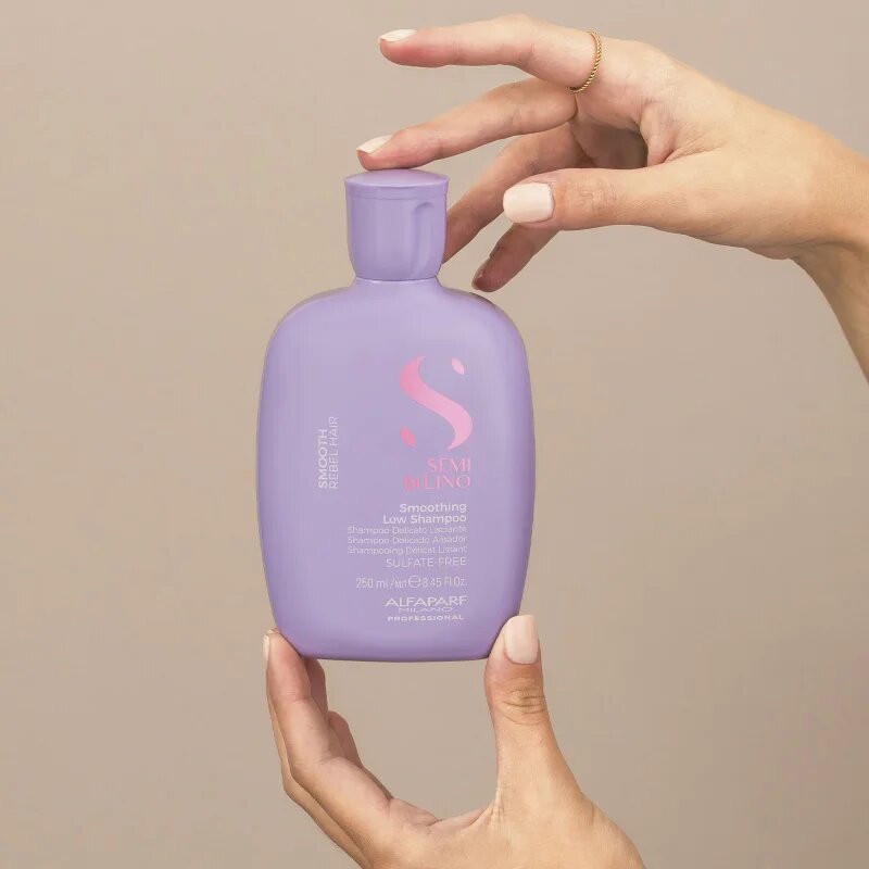 Alfaparf Milano Semi di Lino Smooth Smoothing Kit sada pro nepoddajné a krepatějící se vlasy