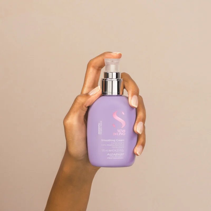 Alfaparf Milano Semi di Lino Smooth uhlazující mléko pro nepoddajné a krepatějící se vlasy 125 ml