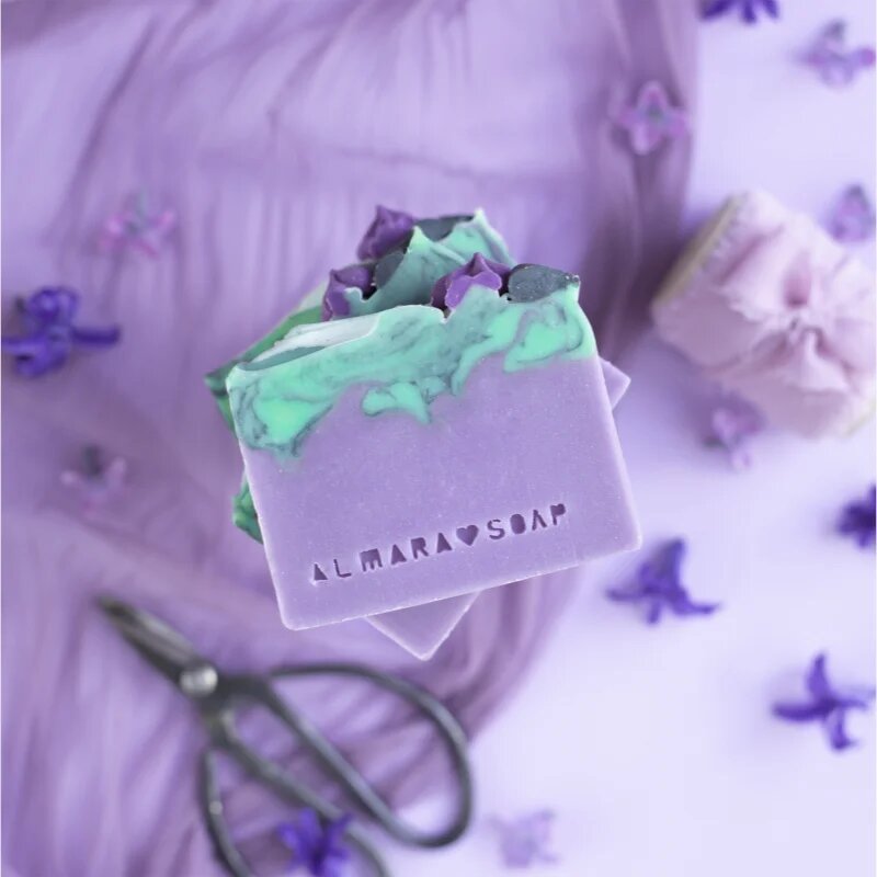 Almara Soap Fancy Lilac Blossom ručně vyráběné mýdlo 100 g