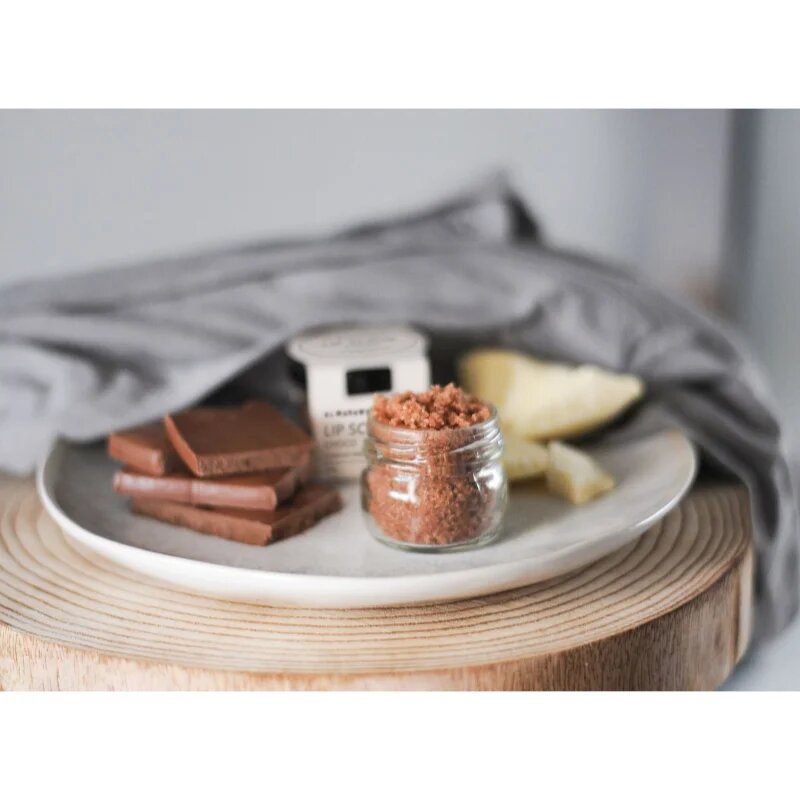 Almara Soap Lip Scrub cukrový peeling na rty Choco 25 g