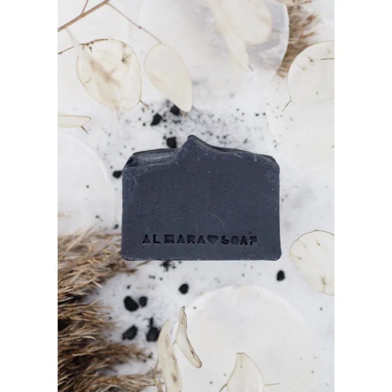 Almara Soap Natural Black As My Soul přírodní tuhé mýdlo pro mastnou a problematickou pleť 90 g
