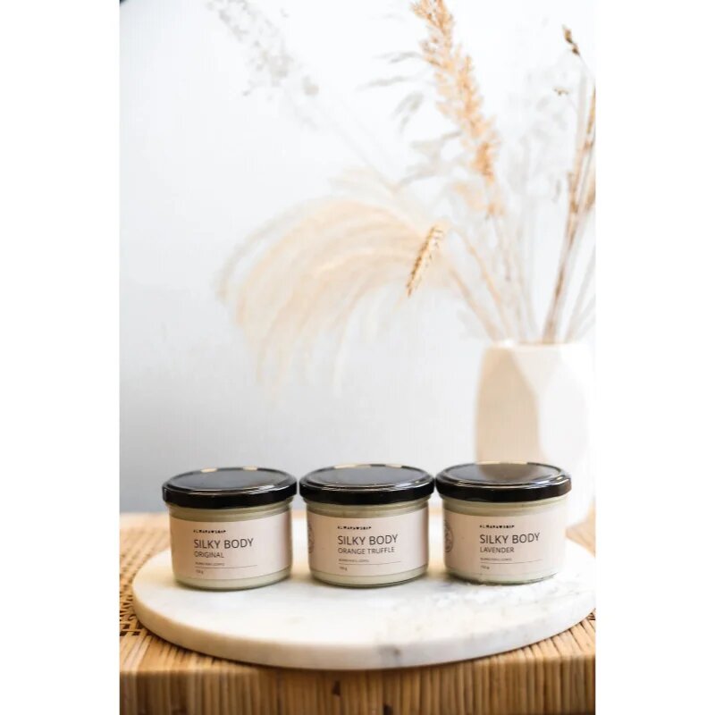 Almara Soap Silky Body šlehané tělové máslo Silky Body 150 g