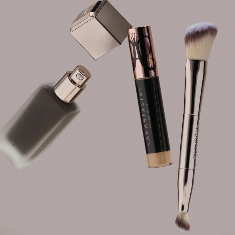 Anastasia Beverly Hills Impeccable Foundation & Face Brush oboustranný univerzální štětec na make-up 1 ks