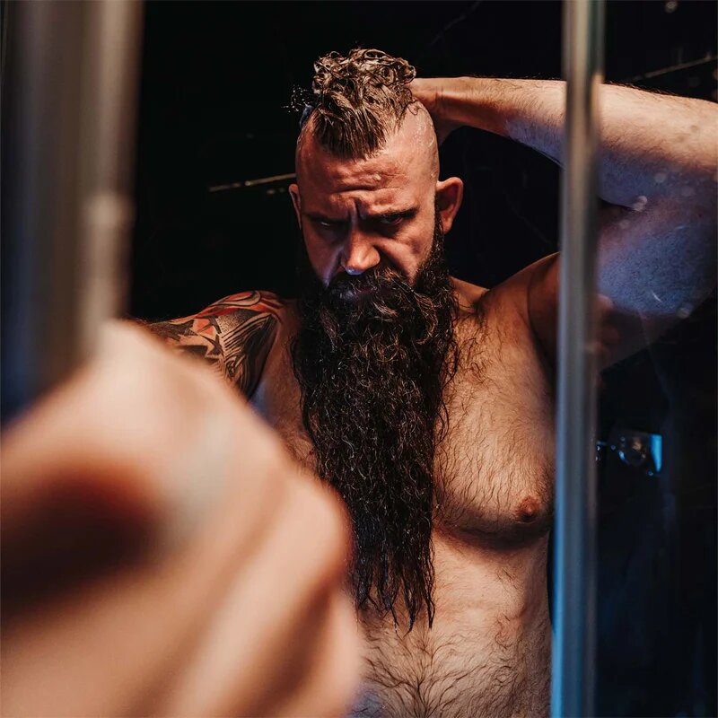 Angry Beards Urban Twofinger Shampoo osvěžující šampon na vlasy a vousy 230 ml