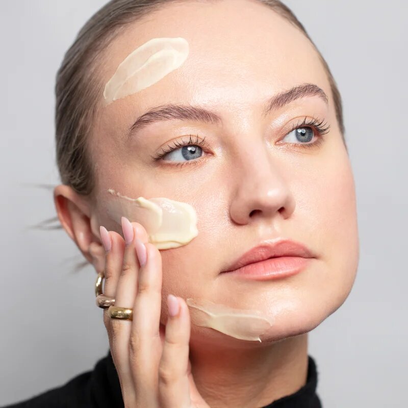 Antipodes Aura Manuka Honey Mask čisticí a zklidňující pleťová maska s medem 75 ml