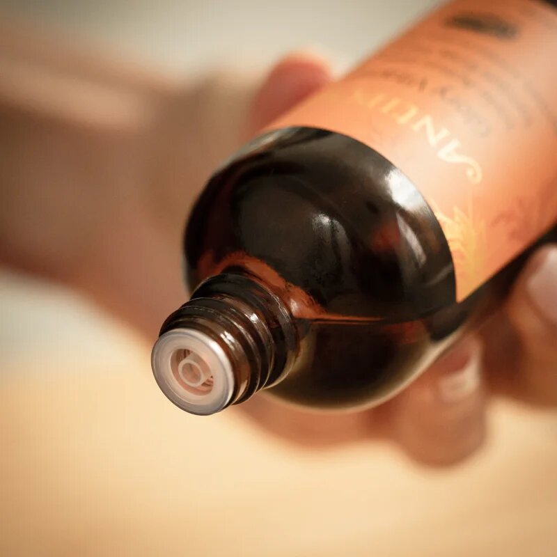 Antipodes Glory Vitamin C Triple-Action Glow Toner rozjasňující tonikum pro sjednocení barevného tónu pleti 100 ml