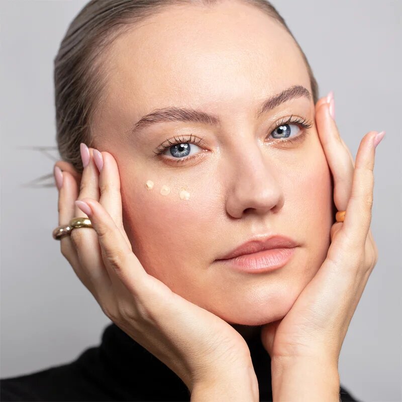 Antipodes Kiwi Seed Gold Luminous Eye Cream rozjasňující oční krém se zlatem 30 ml