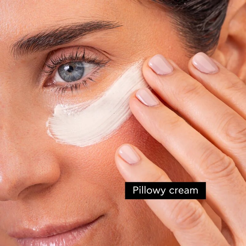 Apivita Express Beauty Line Smoothing Eye Mask Grape oční maska s vyhlazujícím efektem 2 x 2 ml