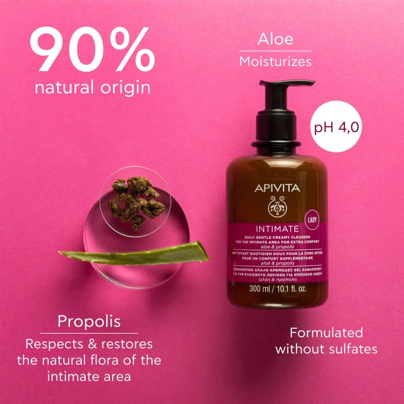 Apivita Intimate Lady Creamy Cleanser jemný gel na intimní hygienu pro každodenní použití 300 ml