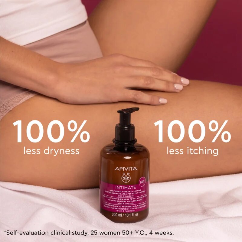 Apivita Intimate Lady Creamy Cleanser jemný gel na intimní hygienu pro každodenní použití 300 ml
