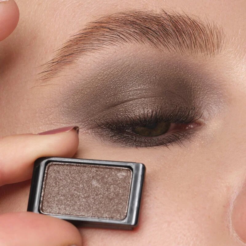 ARTDECO Eyeshadow Duochrome oční stíny pro vložení do paletky odstín 3.218 soft brown mauve 0.8 g