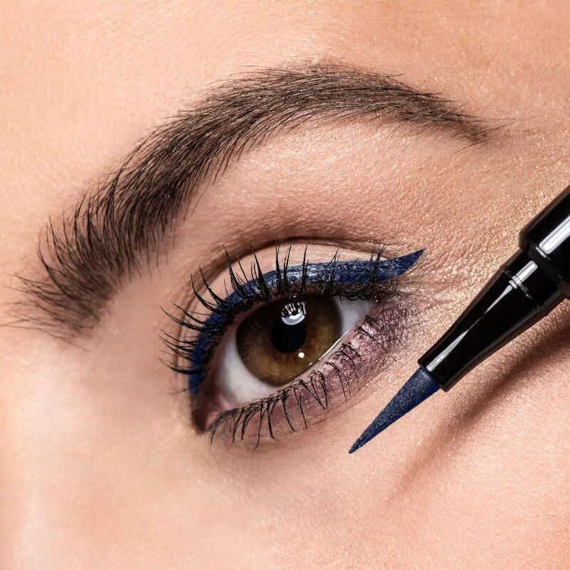 ARTDECO Liquid Liner Intense dlouhotrvající oční linky ve fixu odstín 12 Blue 0.6 ml