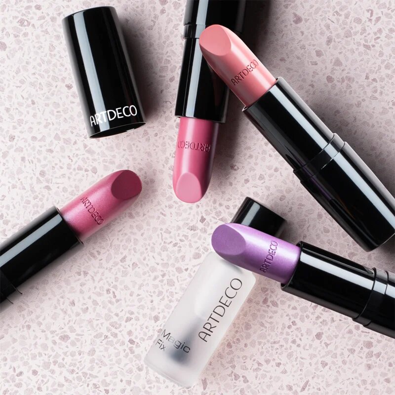 ARTDECO Perfect Color krémová rtěnka se saténovým finišem odstín 833 Lingering Rose 4 g
