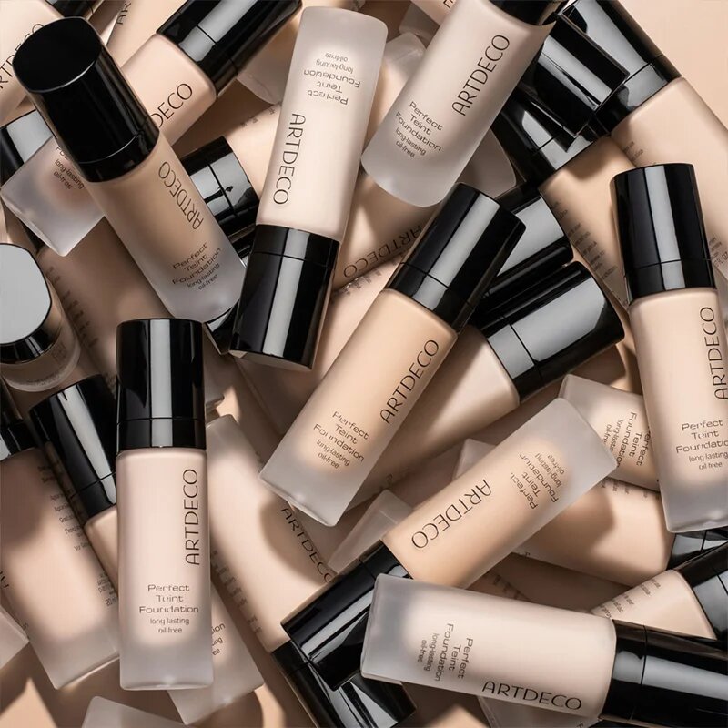 ARTDECO Perfect Teint Foundation dlouhotrvající make-up bez obsahu oleje odstín 35 Natural 20 ml