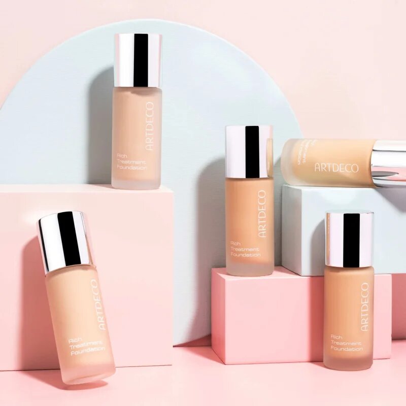 ARTDECO Rich Treatment Foundation rozjasňující krémový make-up odstín 485.12 Vanilla Rose 20 ml