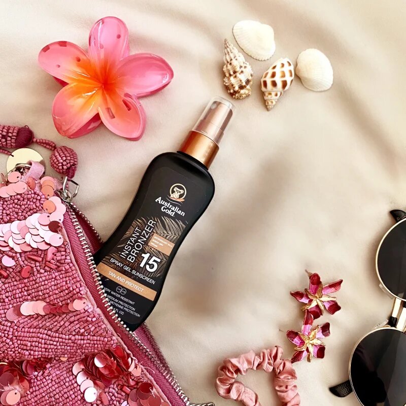 Australian Gold Instant Bronzer ochranný sprej na opalování s bronzerem SPF 15 100 ml