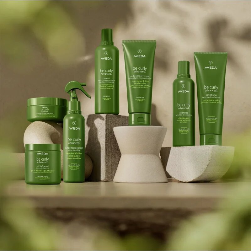 Aveda Be Curly Advanced™ Conditioner hydratační kondicionér pro kudrnaté vlasy 250 ml