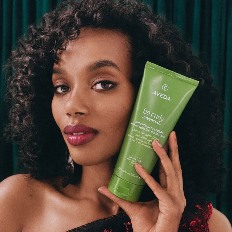 Aveda Be Curly Advanced™ Conditioner hydratační kondicionér pro kudrnaté vlasy 250 ml